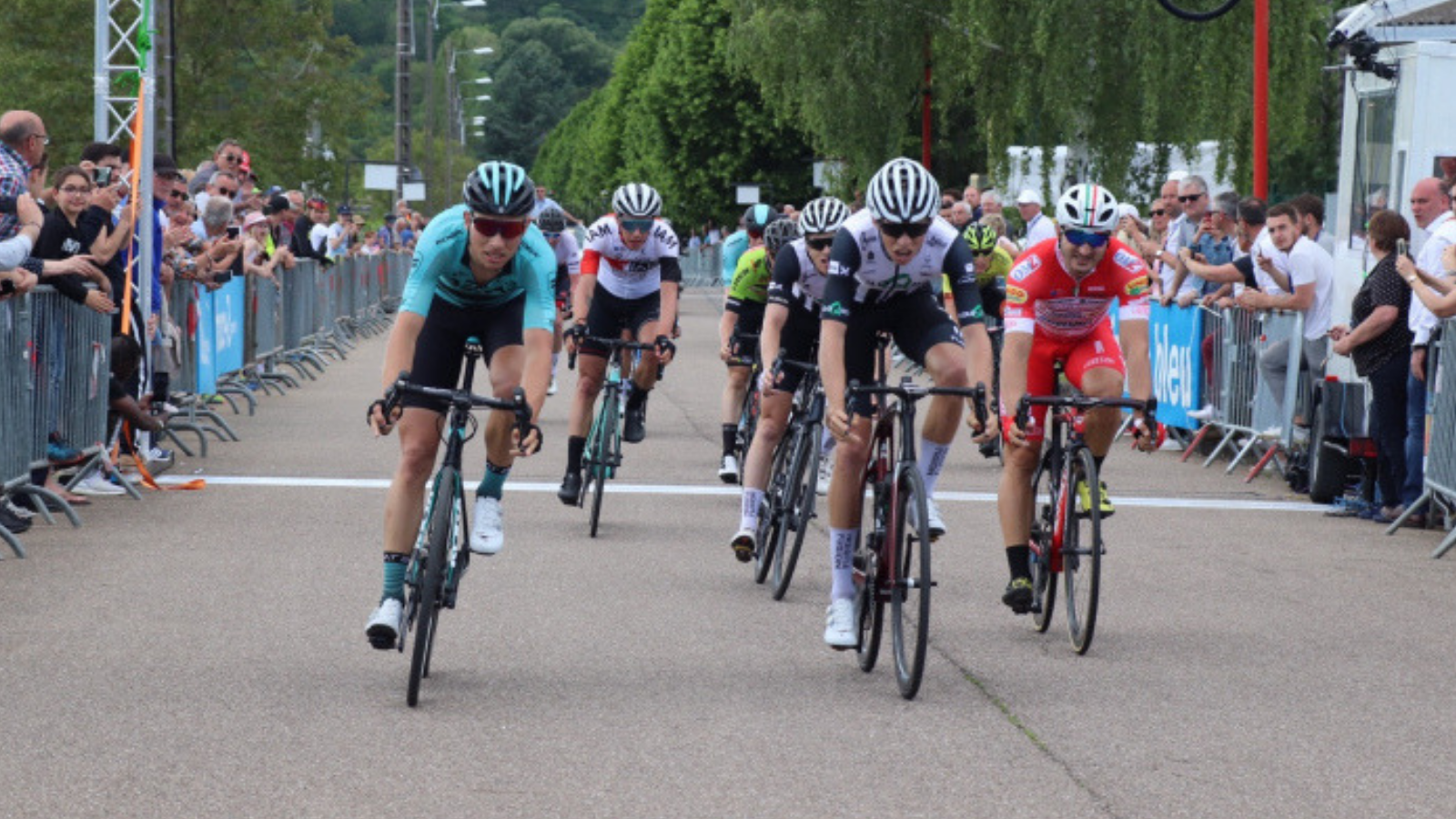 LIVEBLOG: TOUR DE LA MIRABELLE