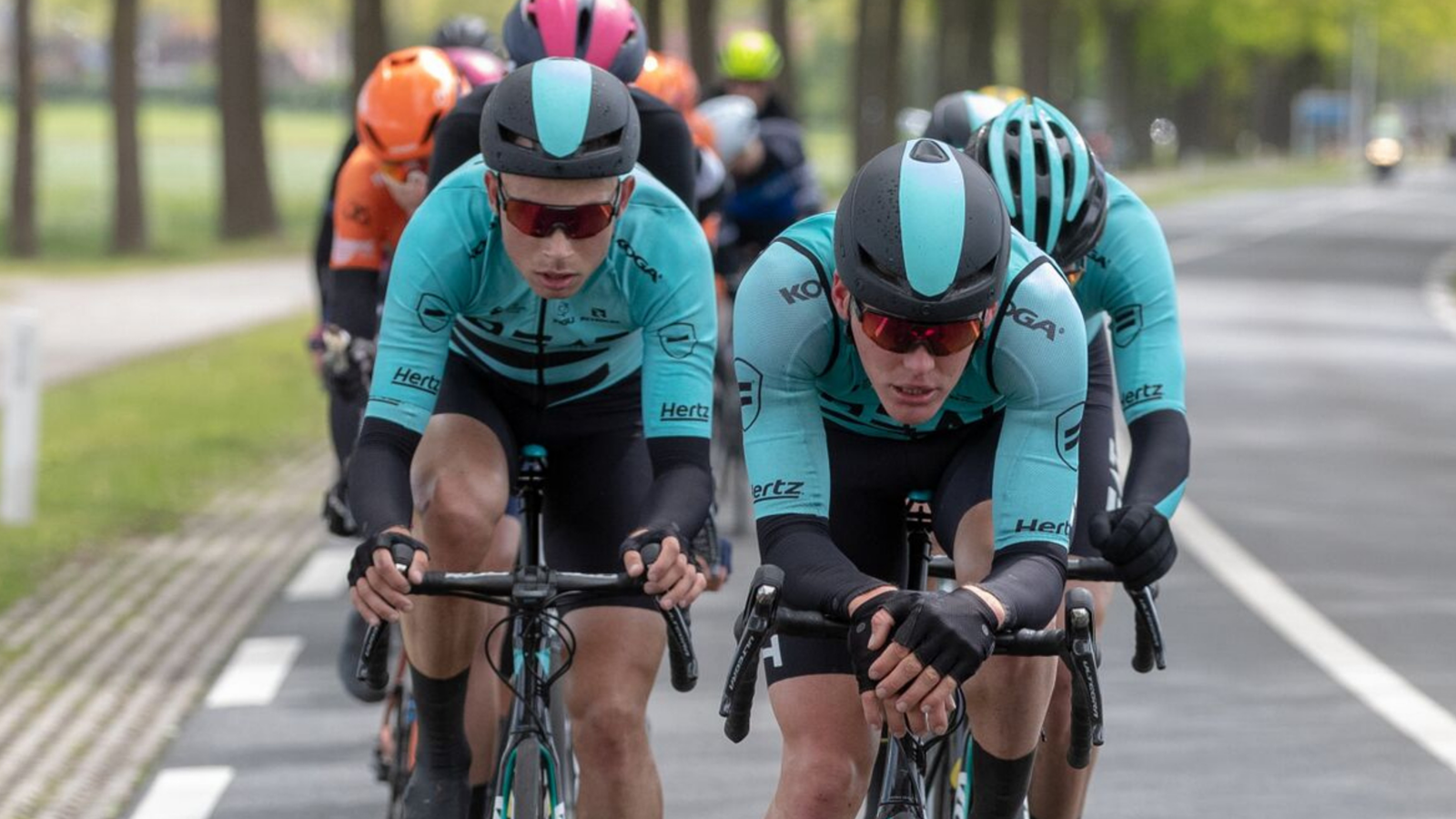 Piotr Havik en Martijn Budding naar Riwal Readynez Cycling Team